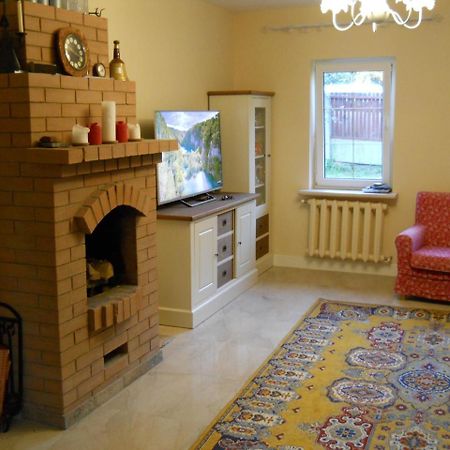 Вілла House With A Fireplace On The River Мінськ Екстер'єр фото